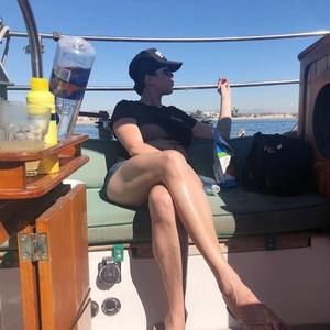 Meet your Posher, Sabrina